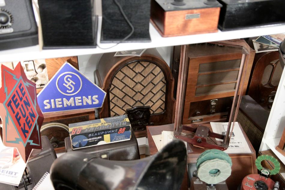 Sammlung alter Radios von Jörg Chowanetz